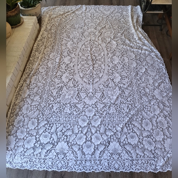 Vintage Lace Tablecloth Picot Edge 94x68" Rectangle - Picture 2 of 4